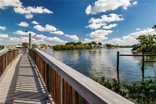 1200 E Peppertree Ln, Sarasota, FL 34242 - Photo 73