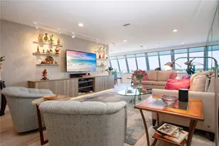 1200 E Peppertree Ln, Sarasota, FL 34242 - Photo 19