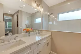 10193 Canaveral Cir, Sarasota, FL 34241 - Photo 19