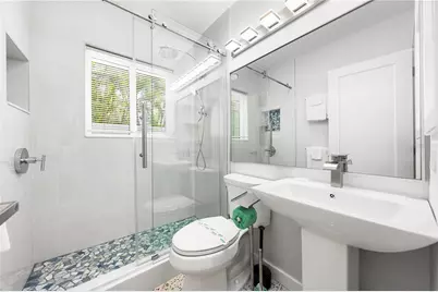 1136 Seaside Drive, Sarasota, FL 34242 - Photo 23