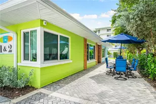 1136 Seaside Dr, Sarasota, FL 34242 - Photo 5