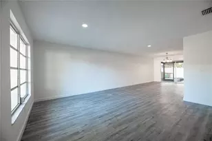 244 Amherst Ave, Sarasota, FL 34232 - Photo 3