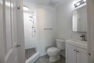 244 Amherst Ave, Sarasota, FL 34232 - Photo 11