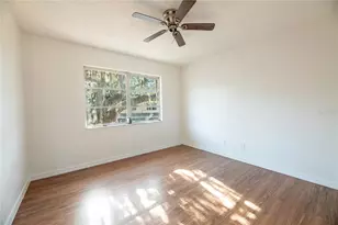 244 Amherst Ave, Sarasota, FL 34232 - Photo 17