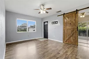 2602 12th St W, Palmetto, FL 34221 - Photo 5