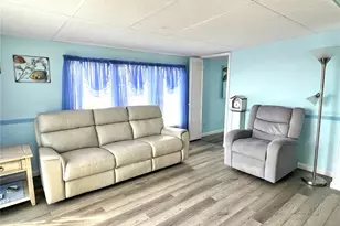 528 Blackburn Blvd, North Port, FL 34287 - Photo 7