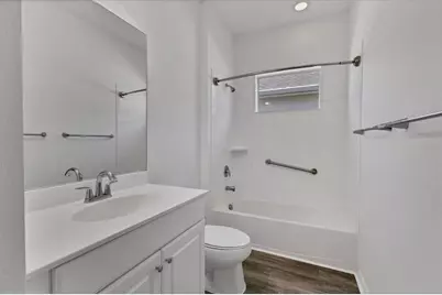 4806 Lake Breeze Terrace, Sarasota, FL 34243 - Photo 19