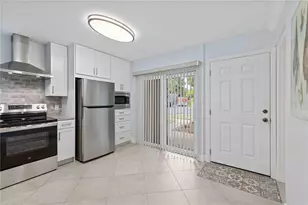 5260 Gulf of Mexico Dr, Longboat Key, FL 34228 - Photo 3