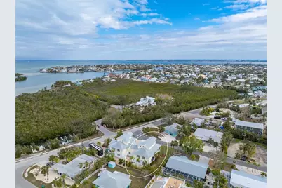 220 82nd Street, Holmes Beach, FL 34217 - Photo 35