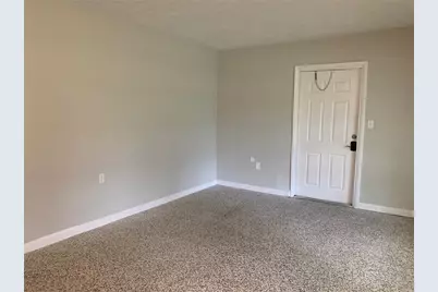 219 21st Street E #B, Bradenton, FL 34208 - Photo 7