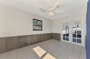 4136 Wake Ave, Sarasota, FL 34241 - Photo 27