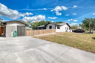 4136 Wake Ave, Sarasota, FL 34241 - Photo 49