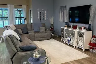 2271 50th St Cir E, Palmetto, FL 34221 - Photo 9