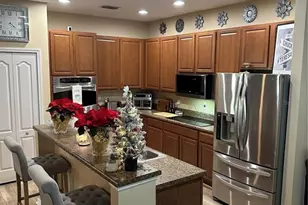 2271 50th St Cir E, Palmetto, FL 34221 - Photo 3