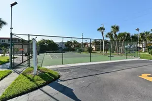 1801 Gulf Dr N, Bradenton Beach, FL 34217 - Photo 31