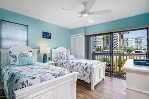 1087 Lake House Cir, Sarasota, FL 34242 - Photo 23