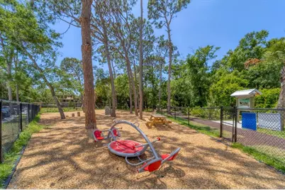 3332 Thornwood Road #3332, Sarasota, FL 34231 - Photo 41