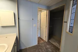 8907 32nd Ave E, Palmetto, FL 34221 - Photo 17