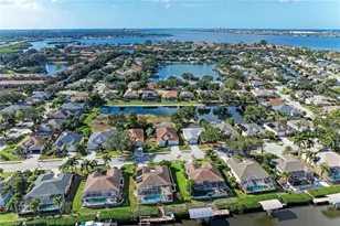 217 39th St NE, Bradenton, FL 34208 - Photo 5