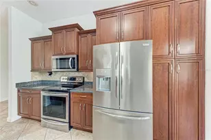 217 39th St NE, Bradenton, FL 34208 - Photo 25