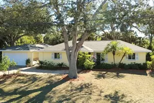 1710 Robbins Rd, Nokomis, FL 34275 - Photo 1