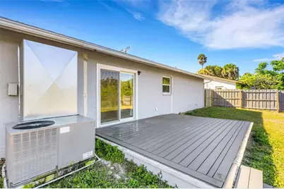 2057 Linwood Drive, Sarasota, FL 34232 - Photo 31