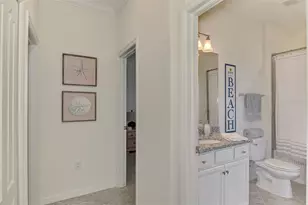 12750 Cinqueterre Dr, Venice, FL 34293 - Photo 39