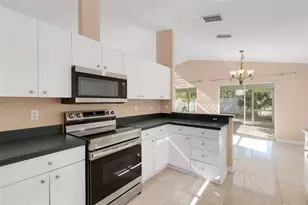 4557 Worcester Rd, Sarasota, FL 34231 - Photo 19