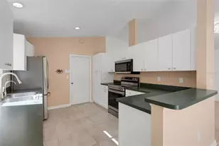 4557 Worcester Rd, Sarasota, FL 34231 - Photo 15