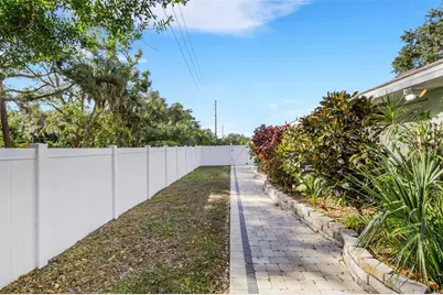 4557 Worcester Road, Sarasota, FL 34231 - Photo 43