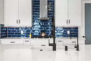 4626 Sweet Retreat Run, Bradenton, FL 34211 - Photo 5