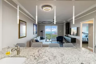 750 N Tamiami Trl, Sarasota, FL 34236 - Photo 7