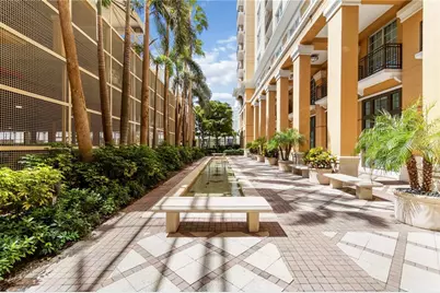 750 N Tamiami Trail #1005, Sarasota, FL 34236 - Photo 19