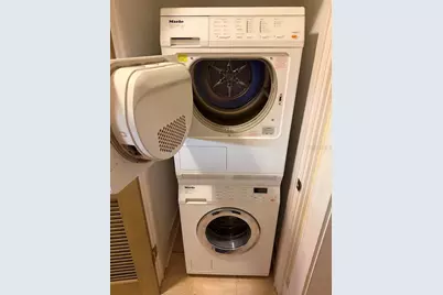 1221 N Palm Avenue #204, Sarasota, FL 34236 - Photo 19