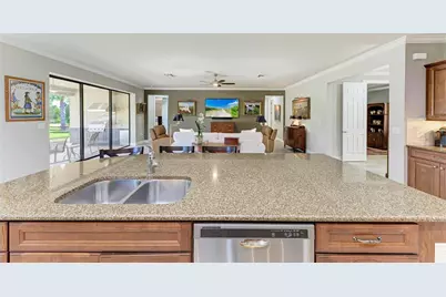 6925 Chester Trail, Bradenton, FL 34202 - Photo 19