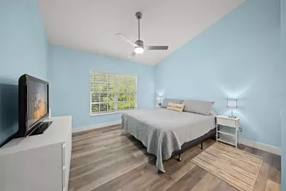 5528 Fair Oaks Street, Bradenton, FL 34203 - Photo 9