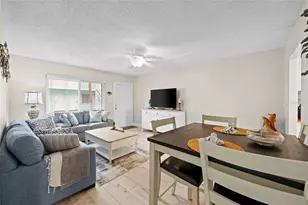 117 7th St N, Bradenton Beach, FL 34217 - Photo 5