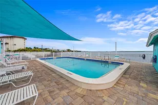 117 7th St N, Bradenton Beach, FL 34217 - Photo 23