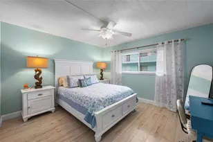 117 7th St N, Bradenton Beach, FL 34217 - Photo 15