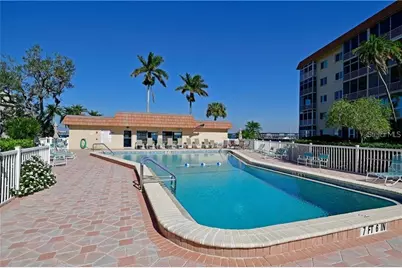 1650 1st Avenue W #507B, Bradenton, FL 34205 - Photo 17