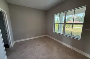 1047 Comfort Ln, North Port, FL 34288 - Photo 25