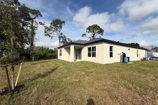 1047 Comfort Ln, North Port, FL 34288 - Photo 37