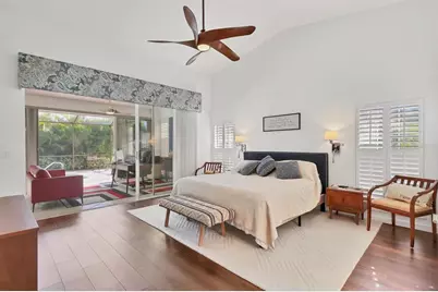4305 Highland Oaks Circle, Sarasota, FL 34235 - Photo 23