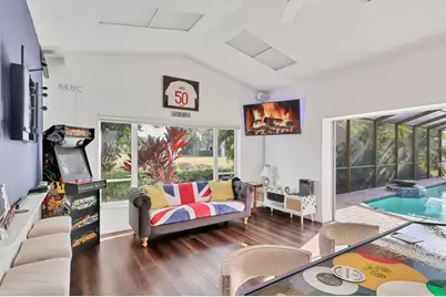 4305 Highland Oaks Circle, Sarasota, FL 34235 - Photo 37
