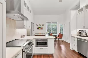 4305 Highland Oaks Cir, Sarasota, FL 34235 - Photo 19