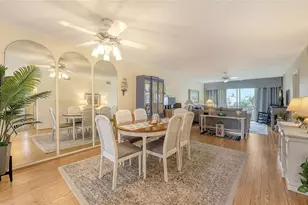 3647 Lake Bayshore Dr, Bradenton, FL 34205 - Photo 15