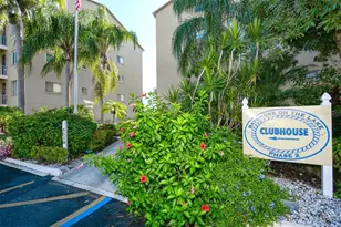 3647 Lake Bayshore Dr, Bradenton, FL 34205 - Photo 27