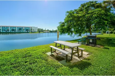 3647 Lake Bayshore Drive #J416, Bradenton, FL 34205 - Photo 37