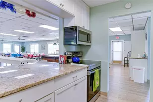 3647 Lake Bayshore Dr, Bradenton, FL 34205 - Photo 33