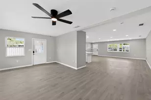 6224 7th Ave Dr W, Bradenton, FL 34209 - Photo 5